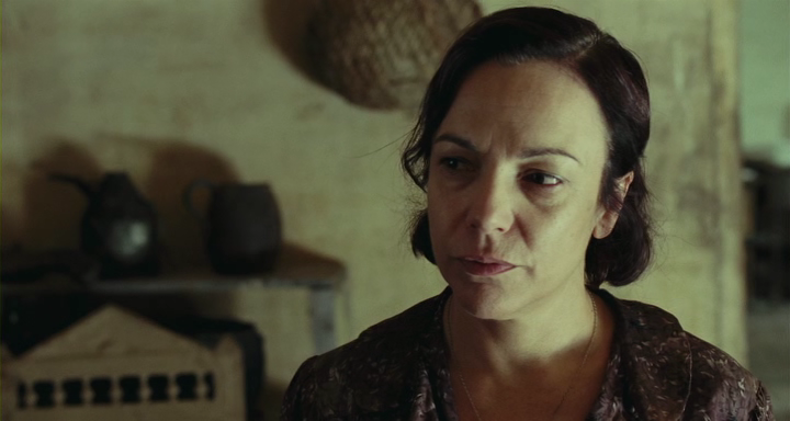 Кадр из фильма «Чёрный хлеб» (2010)