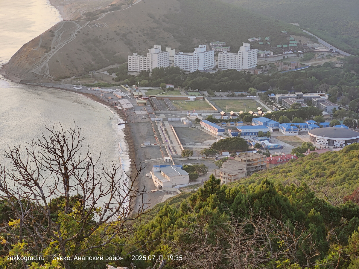 Вечер 11 июля. Смена без людей.