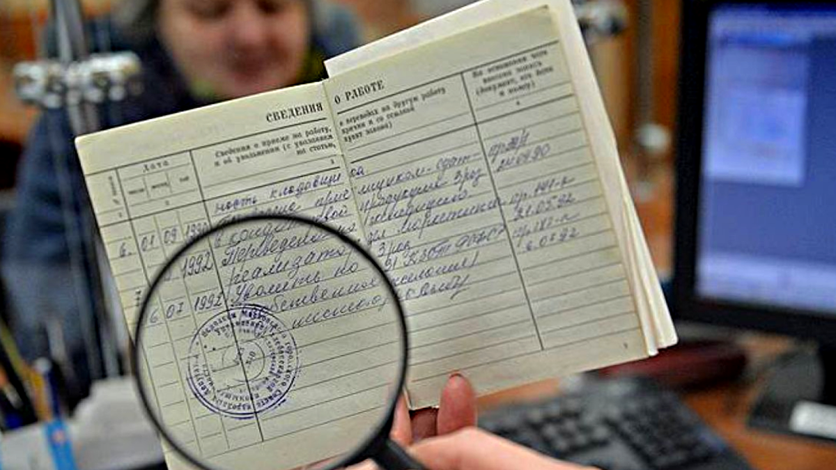 График досрочной пенсии для женщин при стаже 37 лет:  свежие данные и лайфхаки