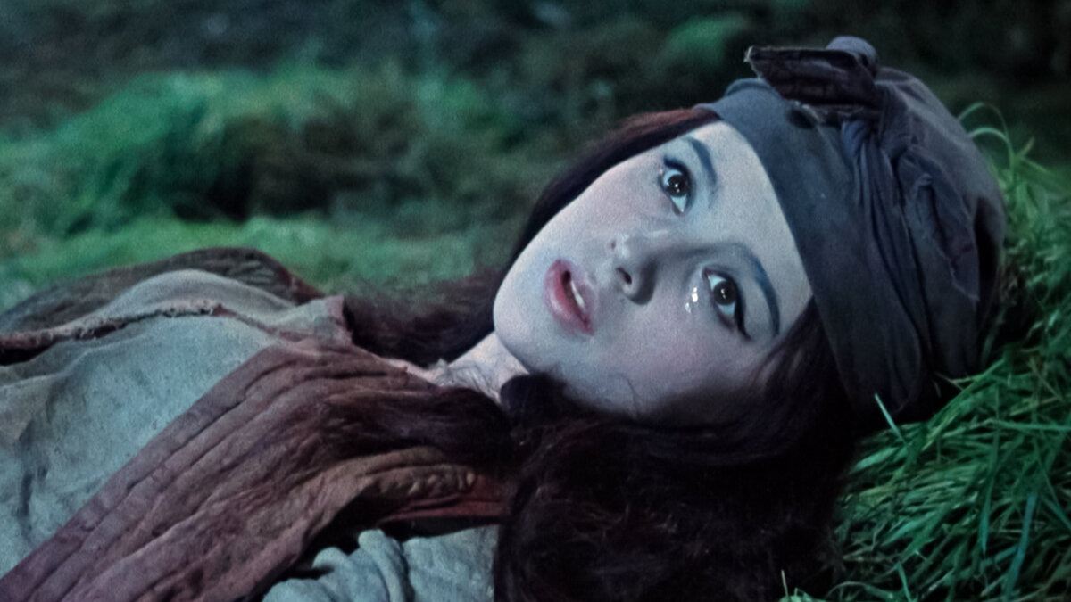 Красавица-панночка