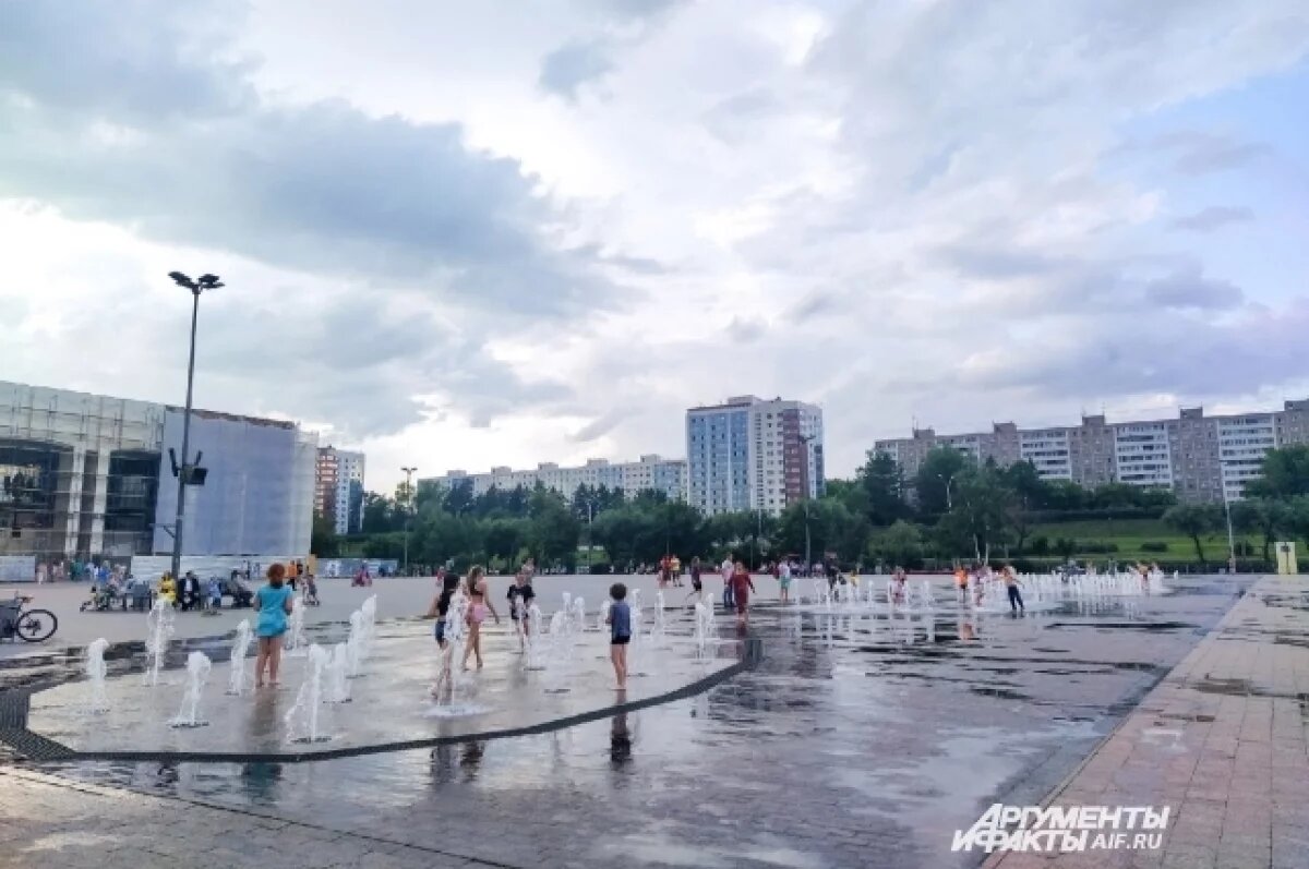    Роспотребнадзор напомнил жителям Прикамья об опасностях купания в фонтанах