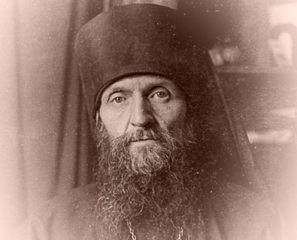 Архимандрит Киприан (в миру Константин Эдуардович Керн) (11 (23) мая 1899, Тула — 11 февраля 1960, Париж) — православный богослов, патролог, литургист и церковный историк.