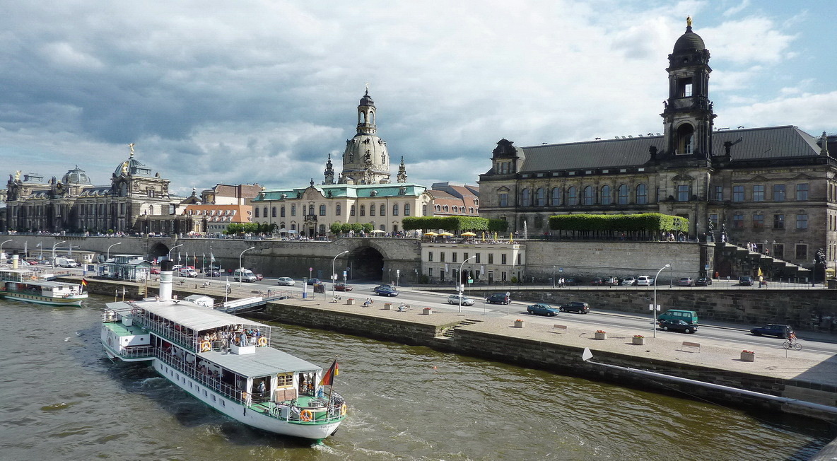 Дрезден, набережная Эльбы...