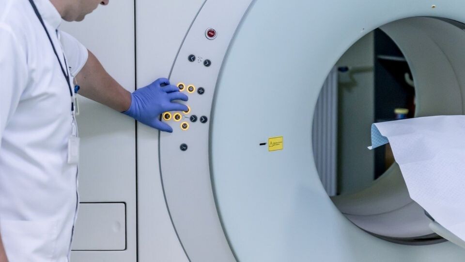    МРТ. Врач. Источник: pixabay.com