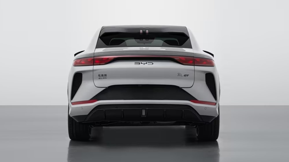 Электрический кроссовер BYD Song L GT
