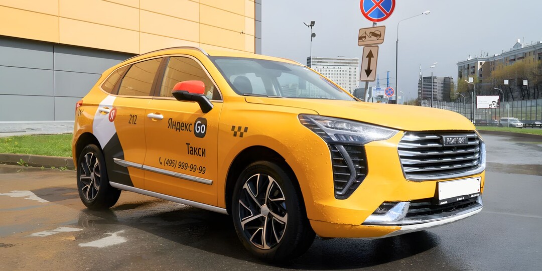 «Двигатель рассыпается на ходу, коробка разваливается»: Таксисты поделились мнением по поводу китайских авто в такси