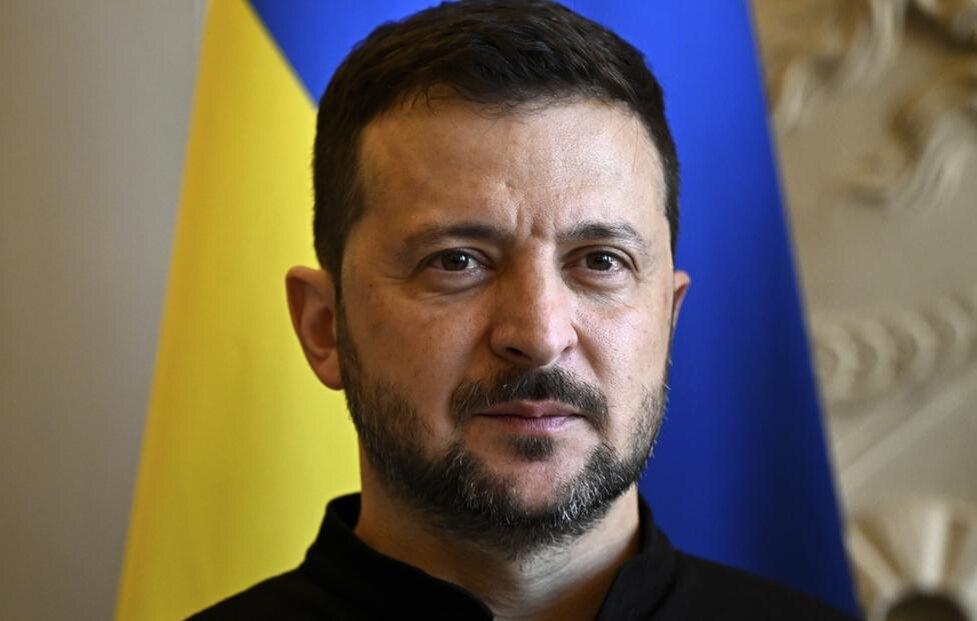 © Julien de Rosa/ Pool via AP