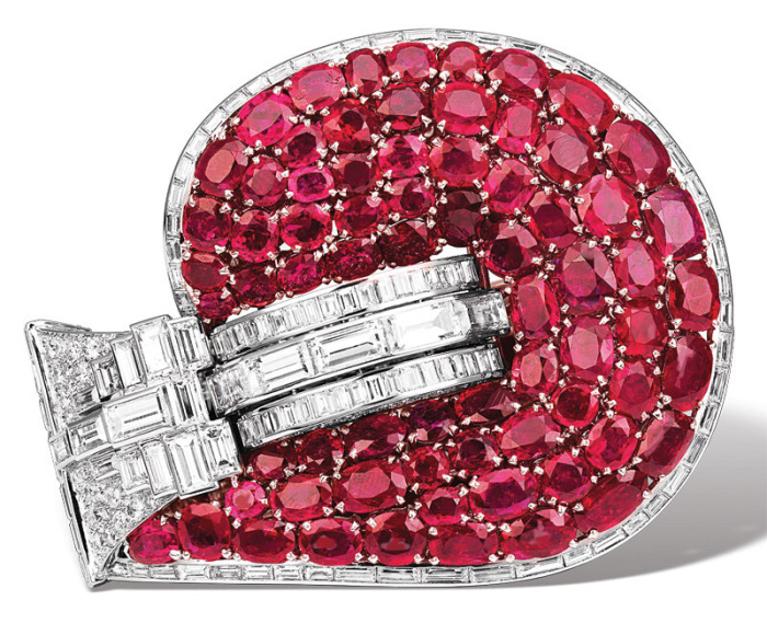 Браслет "Jarretière" /"Подвязка" , бриллианты, рубины. платина, Van Cleef & Arpels, 1937