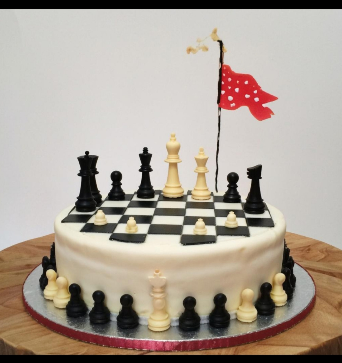 День шахмат и день торта