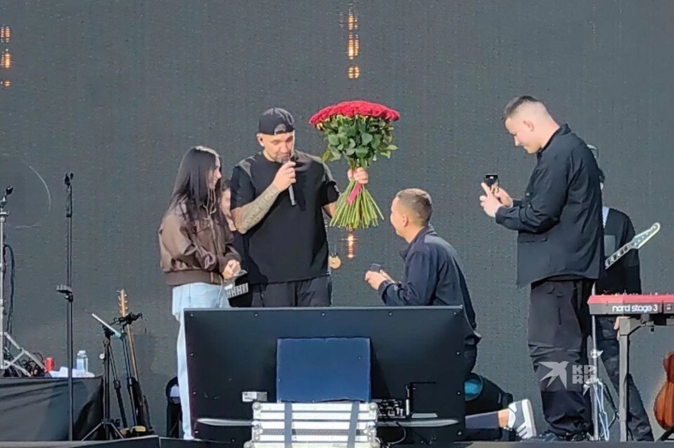    Как рэп-концерт в Екатеринбурге превратился в самую трогательную сцену лета admin