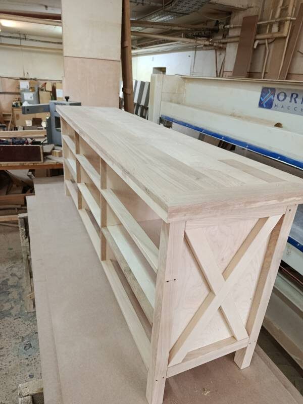 Изготовление тумбы под раковину из массива дуба