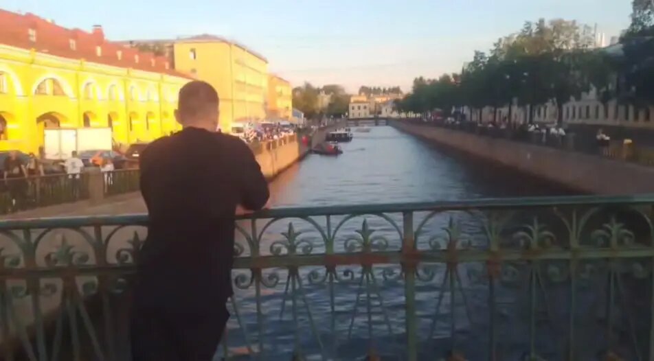    Фото: скриншот из видео в телеграм-канале «Мегаполис | ДТП и ЧП | Санкт-Петербург | Питер»