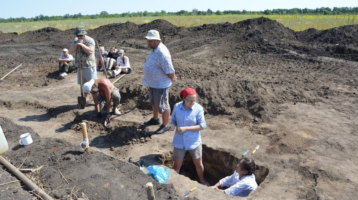    Под Саратовом археологи нашли могилу древнего иранского вождяНовости Саратова и области – Сетевое издание «Репортер64»