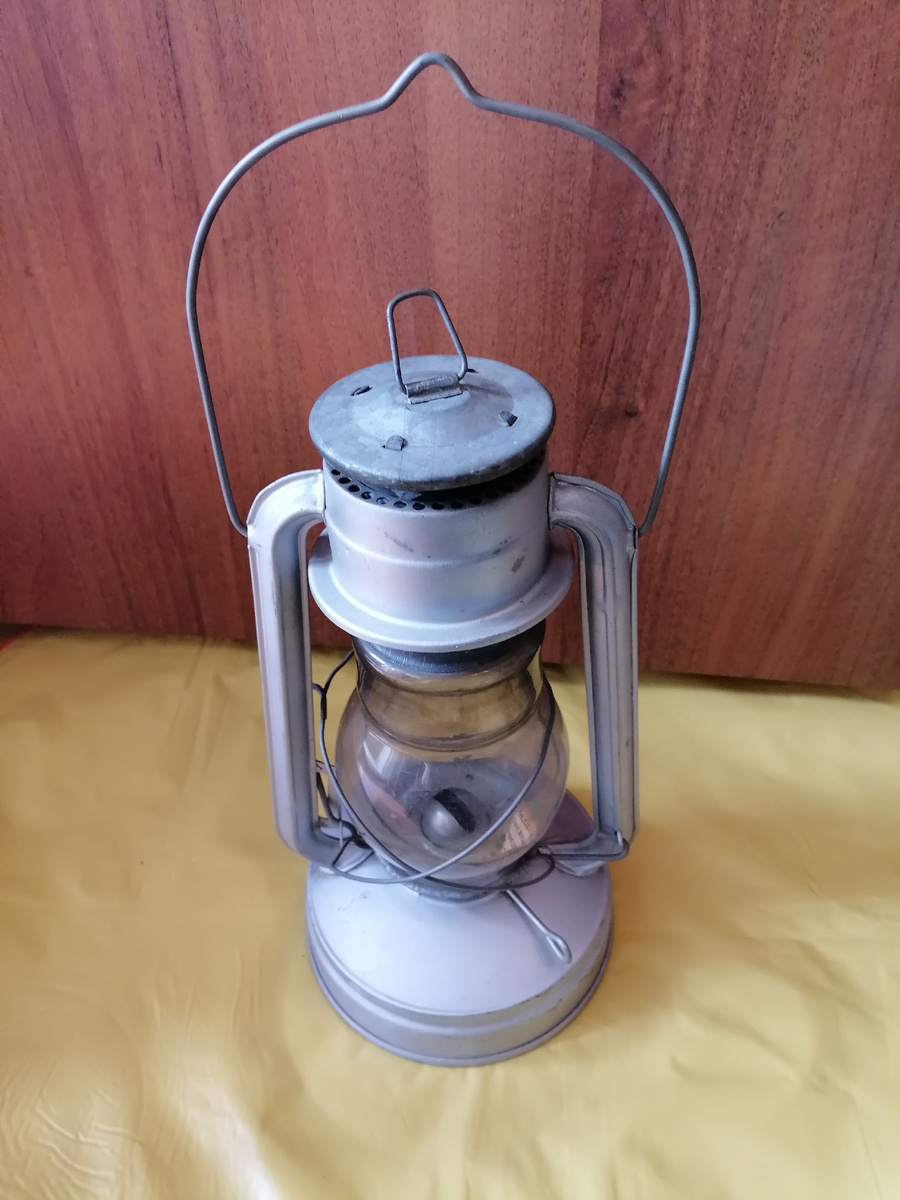 Фонарь переносной «Летучая мышь»