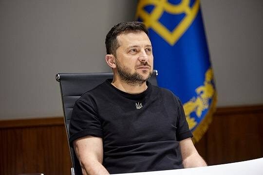    Предложение Зеленского о переговорах с Россией могло стать результатом сговора