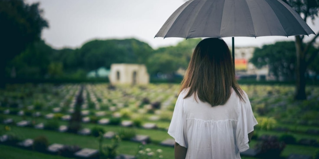 Могут ли умершие вас слышать и видеть?