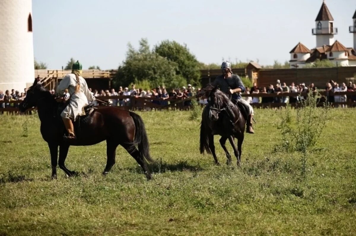    Фестиваль «Великий Волжский путь» собрал реконструкторов из 15 регионов