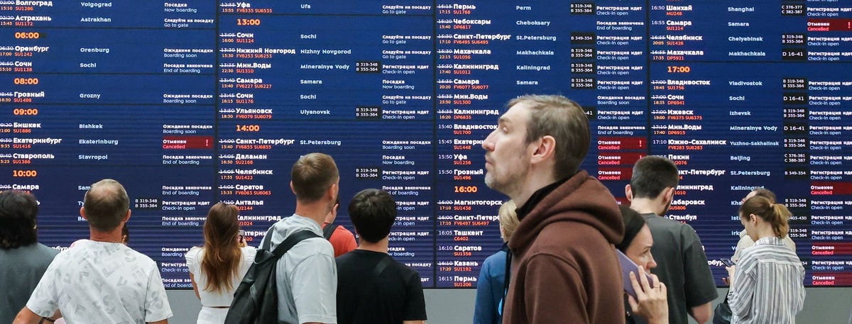    Обстановка в московском аэропорту Шереметьево. Автор фото: Сергей Карпухин / ТАСС