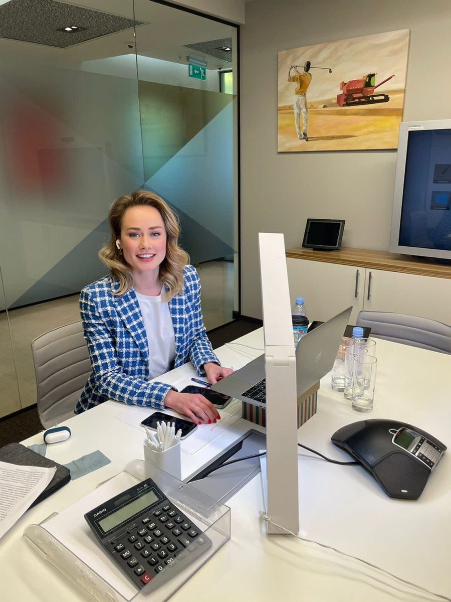 На фото: ведущая прогноза погоды на канале ТВЦ. Анастасия Ларионова