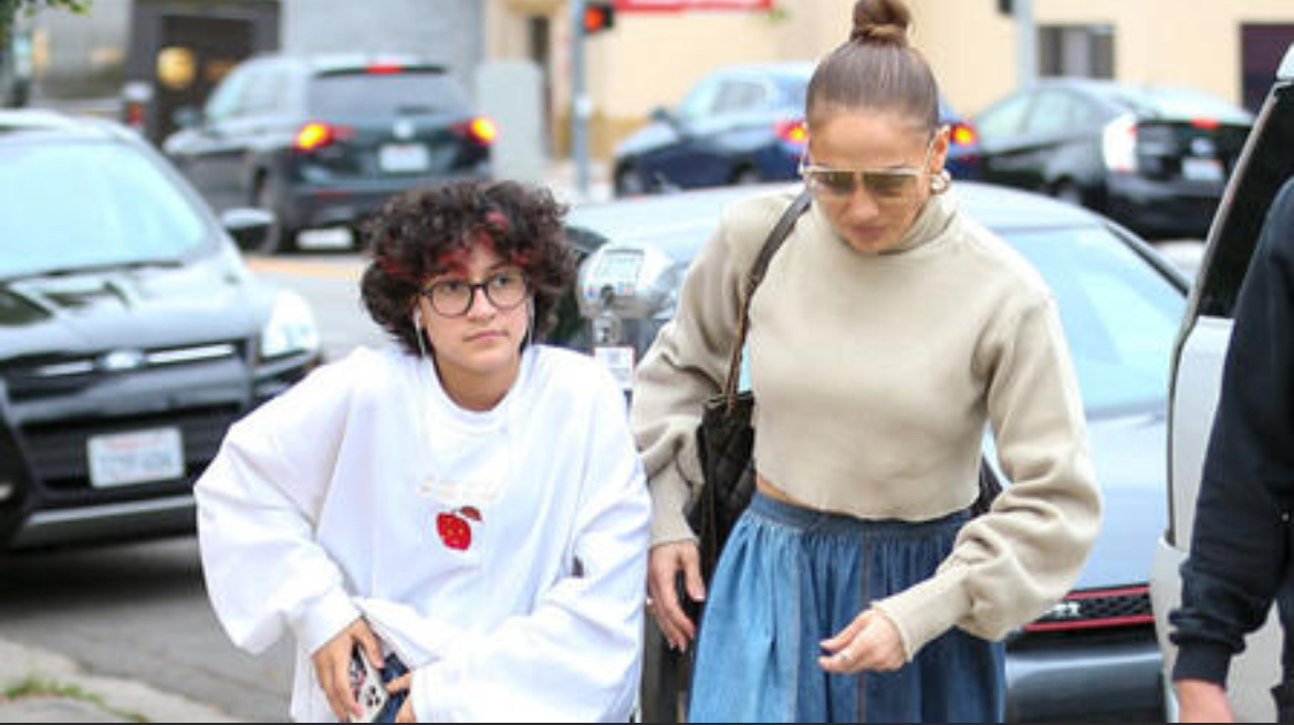 Дженифер Лопес