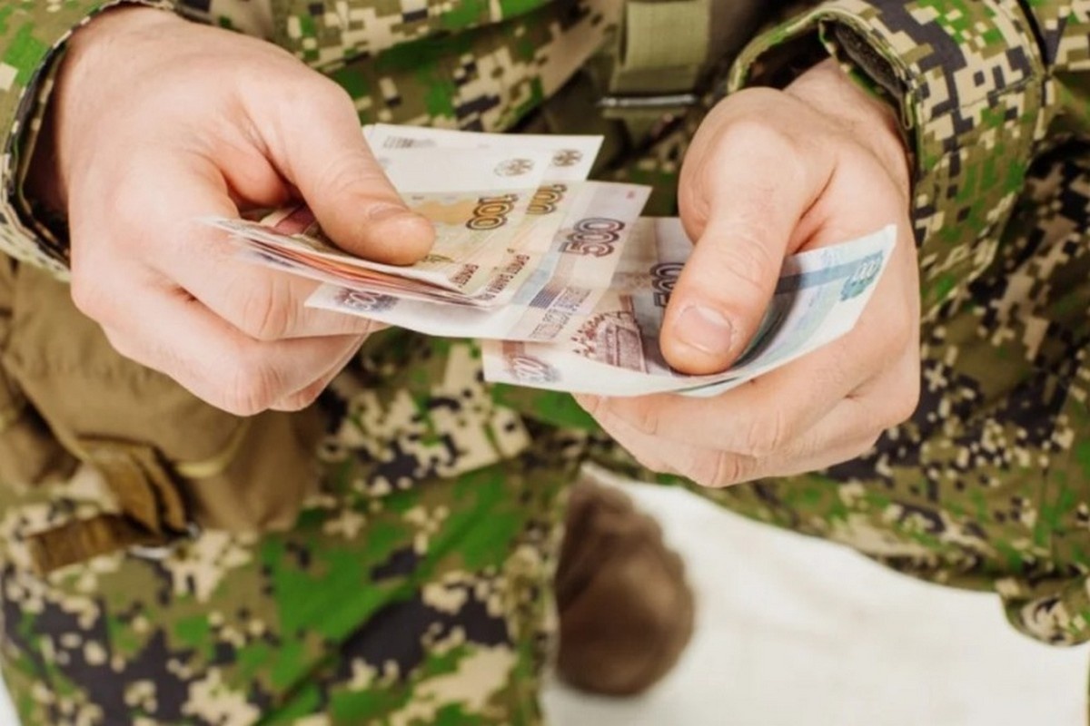 В Госдуме подтвердили цифру 7,6% индексации денежного довольствия военнослужащих и сотрудников с 1 октября 2025 года