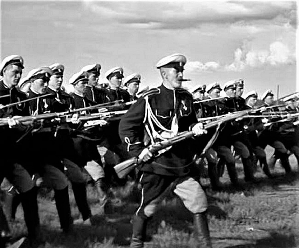 Кадр из фильма «Чапаев», 1934 г.