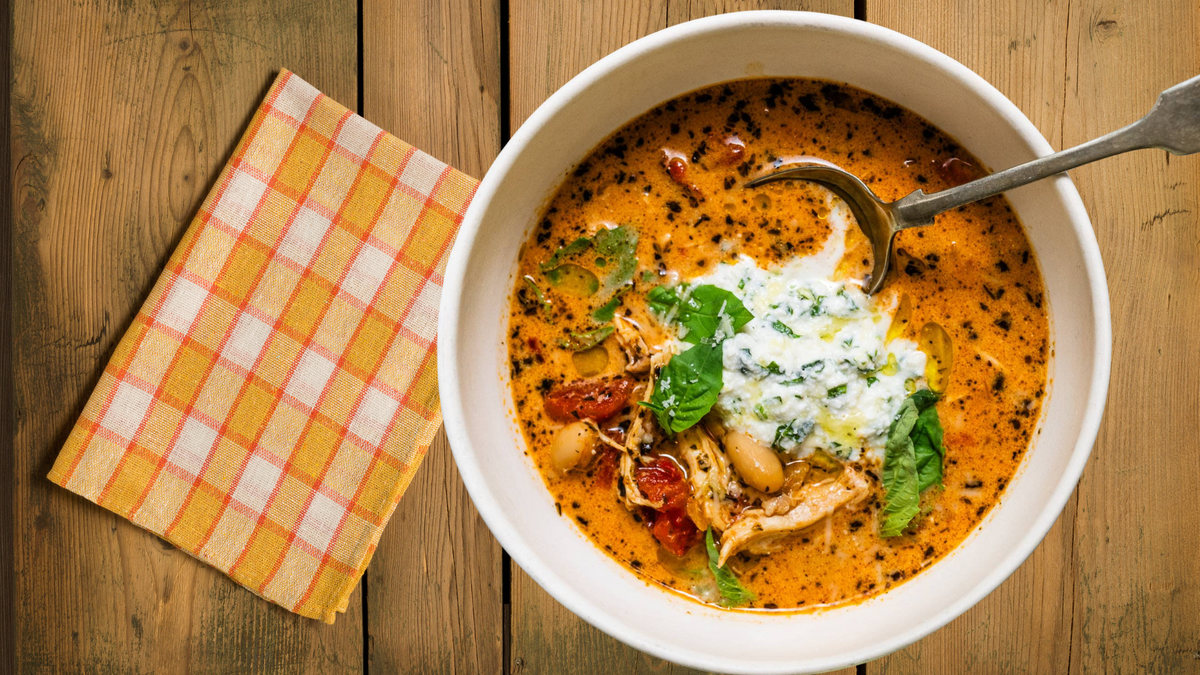 Супы рецепты. Томатный суп. Куриный суп. Суп с курицей