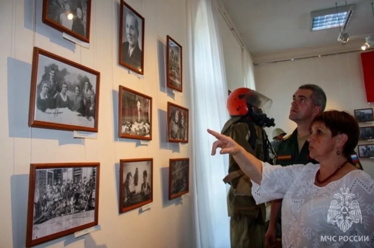    В Заволжске начала работать выставка «На страже жизни»