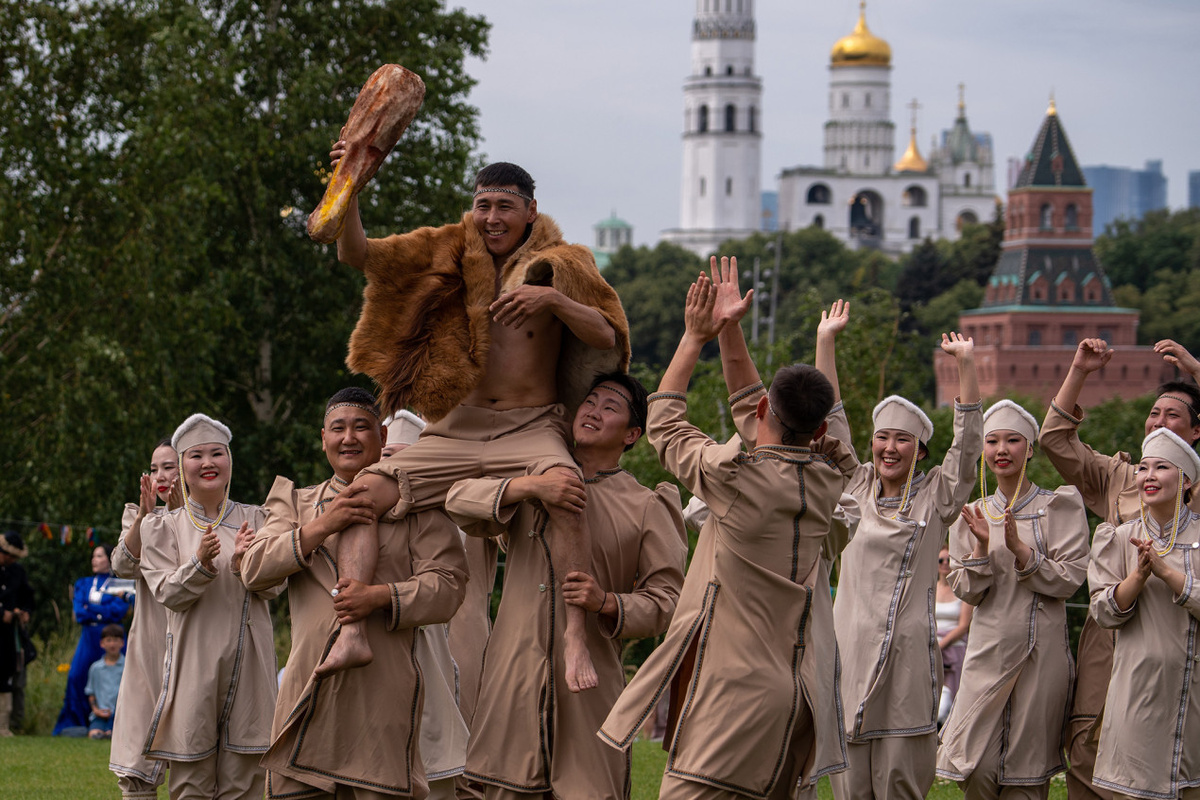 Якутский праздник Ысыах на Фестивале Русского географического общества. Фото: пресс-служба РГО
