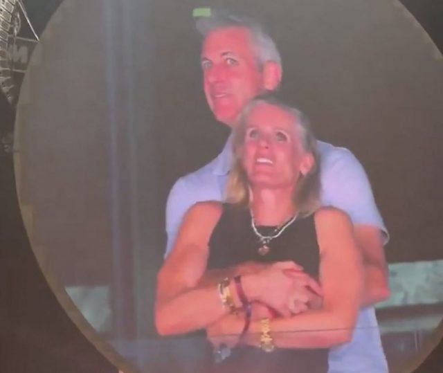    Энди Байрон с любовницей. Фото: Legion-Media