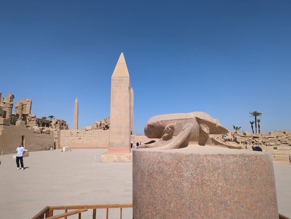 Карнакский храм