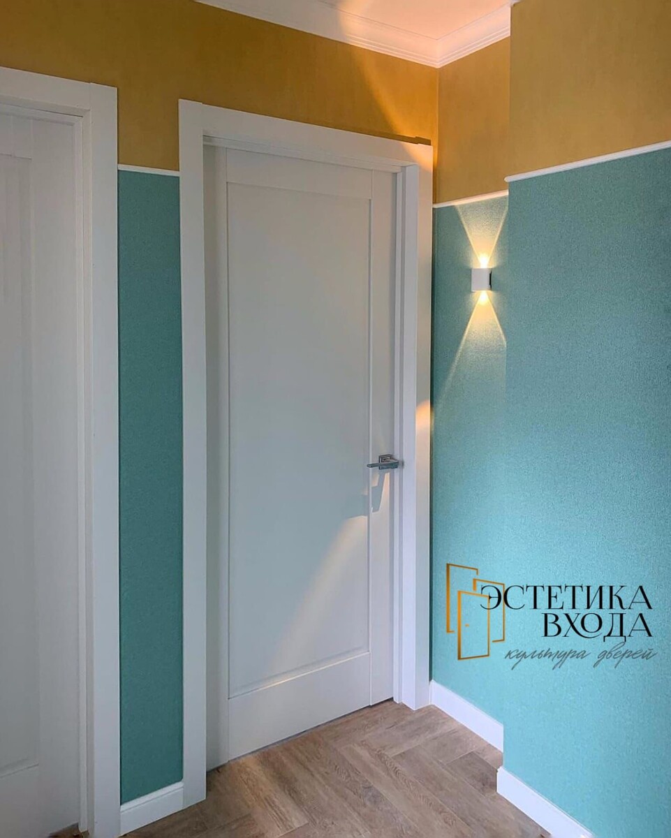 Бюджетная дверь в неоклассическо стиле на одну филенку. (Стоимость полотна от 6200)