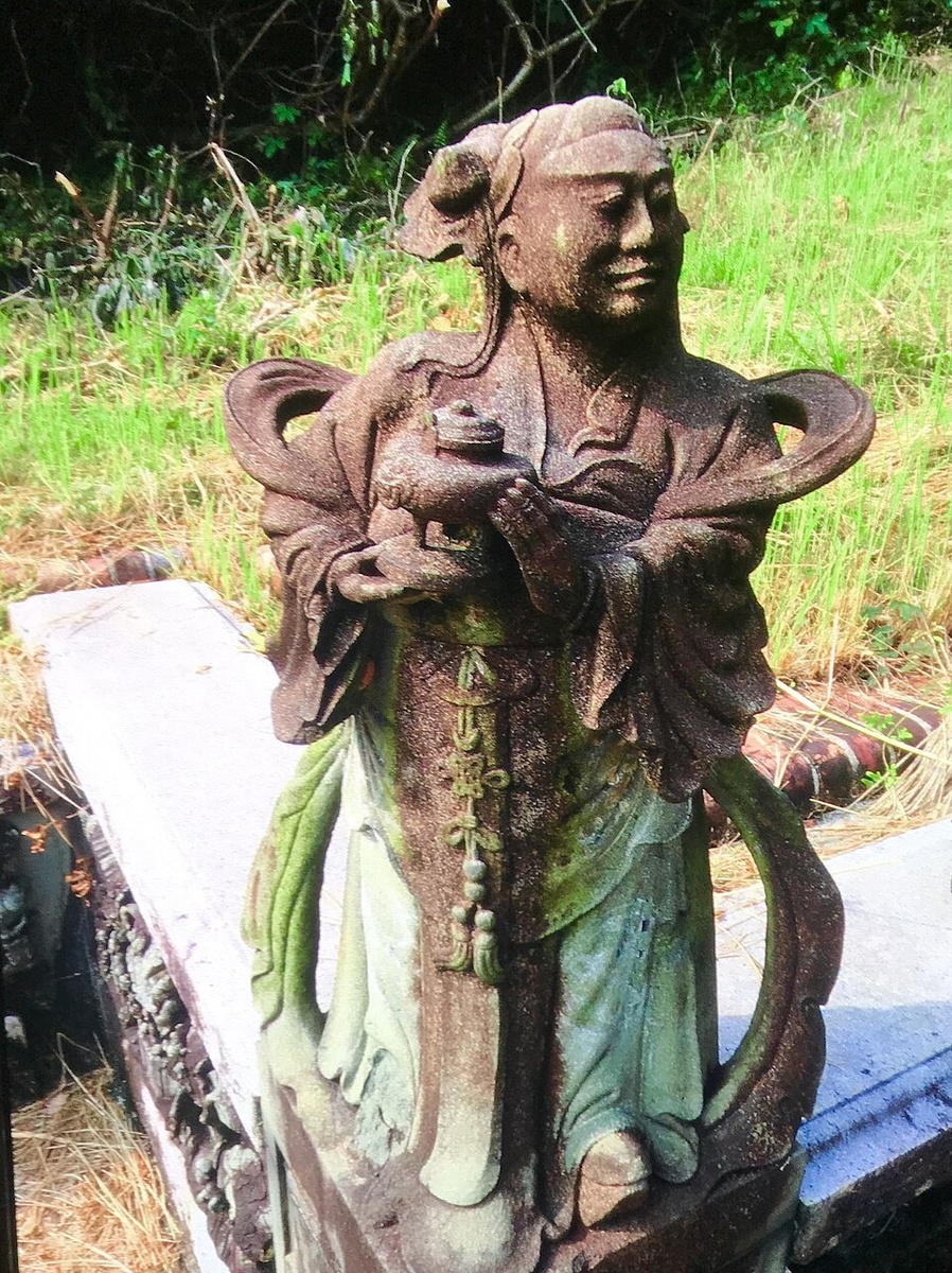 Даосская богиня удачи Юню (Гёкудзё - нефритовая девушка)