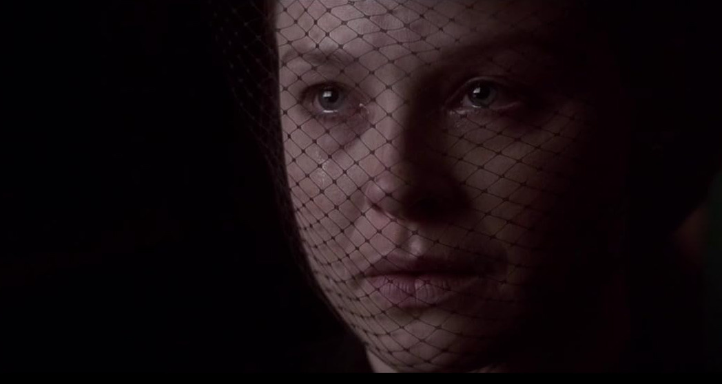 Кадр из фильма «Заснеженные кедры» (1999)