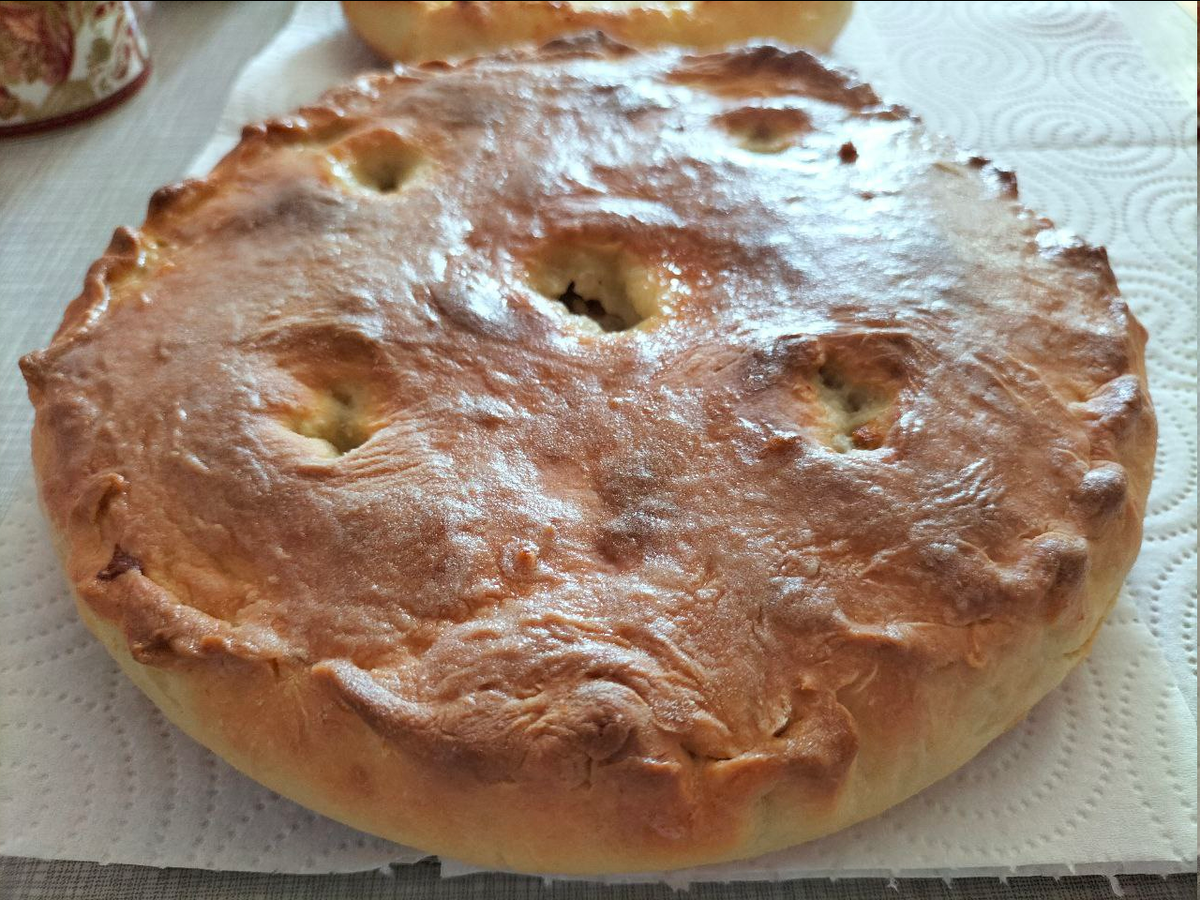 Ниже покажу пошагого с фото, как сформировать пирок и какой он получается в разрезе.