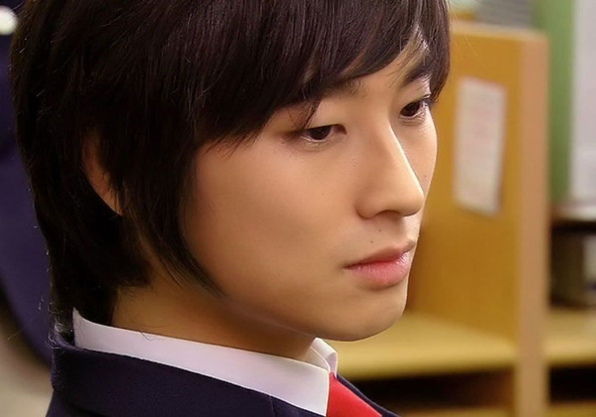 Чу Джи Хун в роли Ли Шина