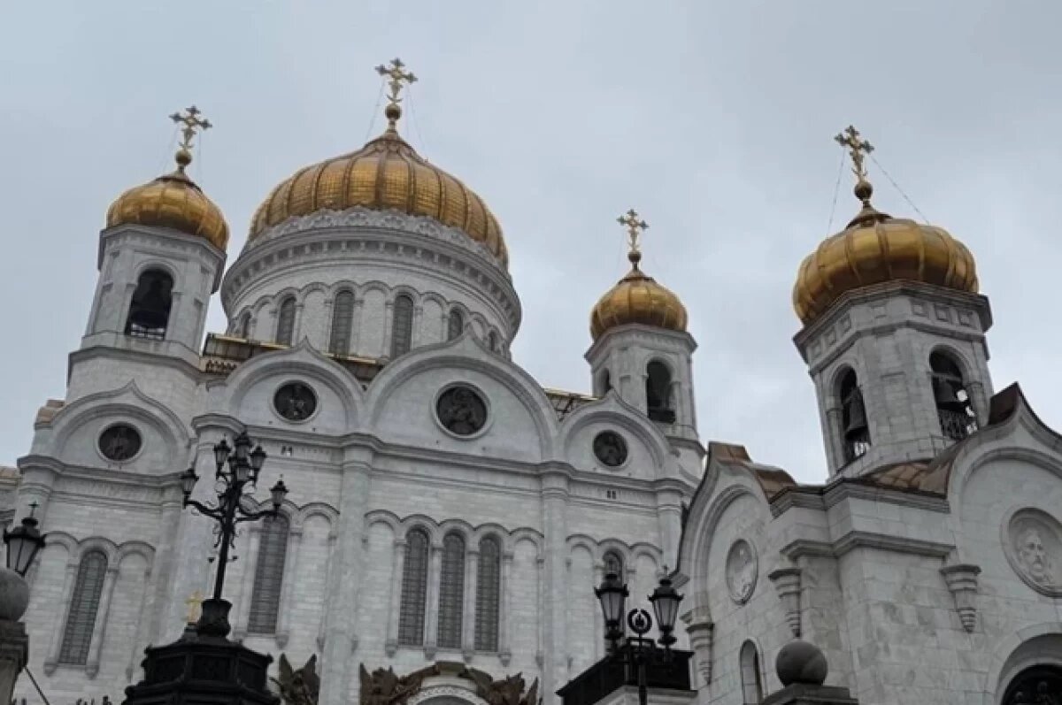    Москвич 8 лет ищет девушку Наташу, которую встретил у храма