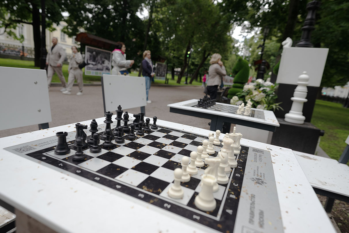 Гоголевский бульвар. Москва