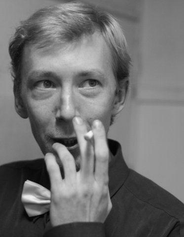 Женечка — *маладой чимадан* нашей группы и отличный гитарист.