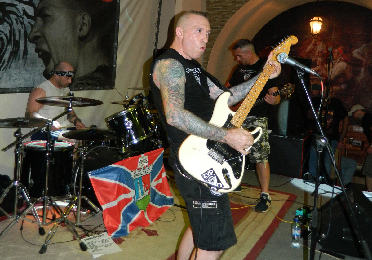 Стас Богорад | "The Meantraitors"