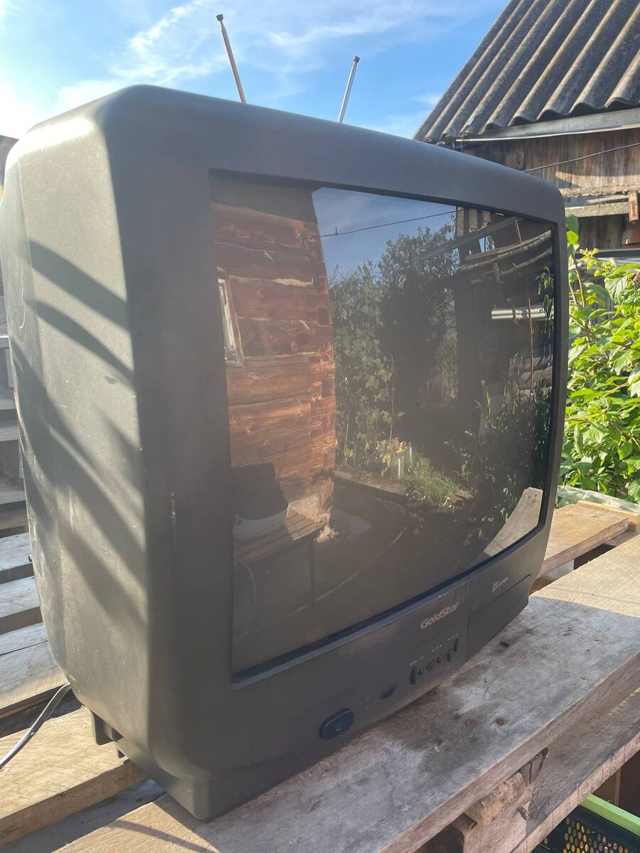 Вид спереди