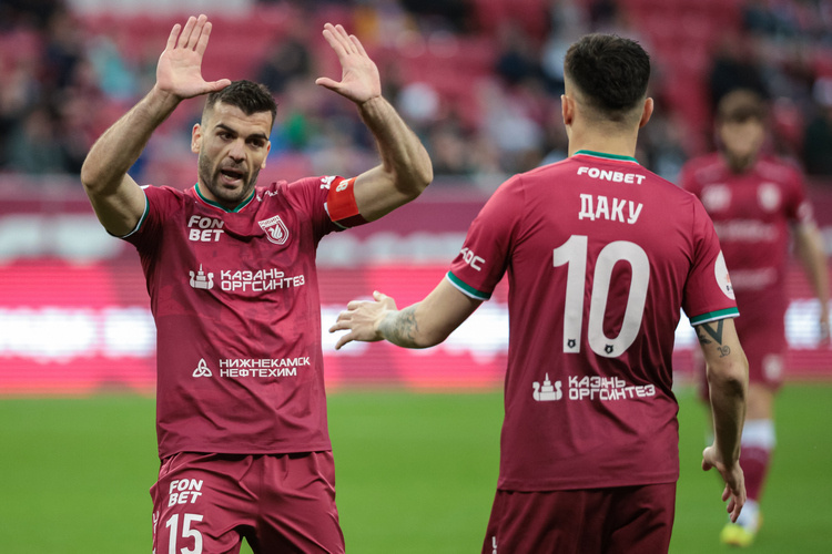    Игор Вуячич (слева) и Мирлинд Даку / фото: Сергей Елагин, «БИЗНЕС Online»