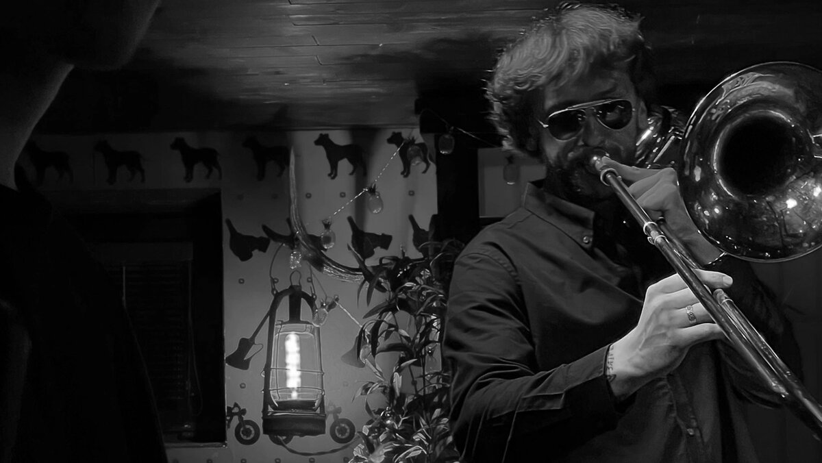    @roulev.vadim / Вконтакте- Вадим Рулёв