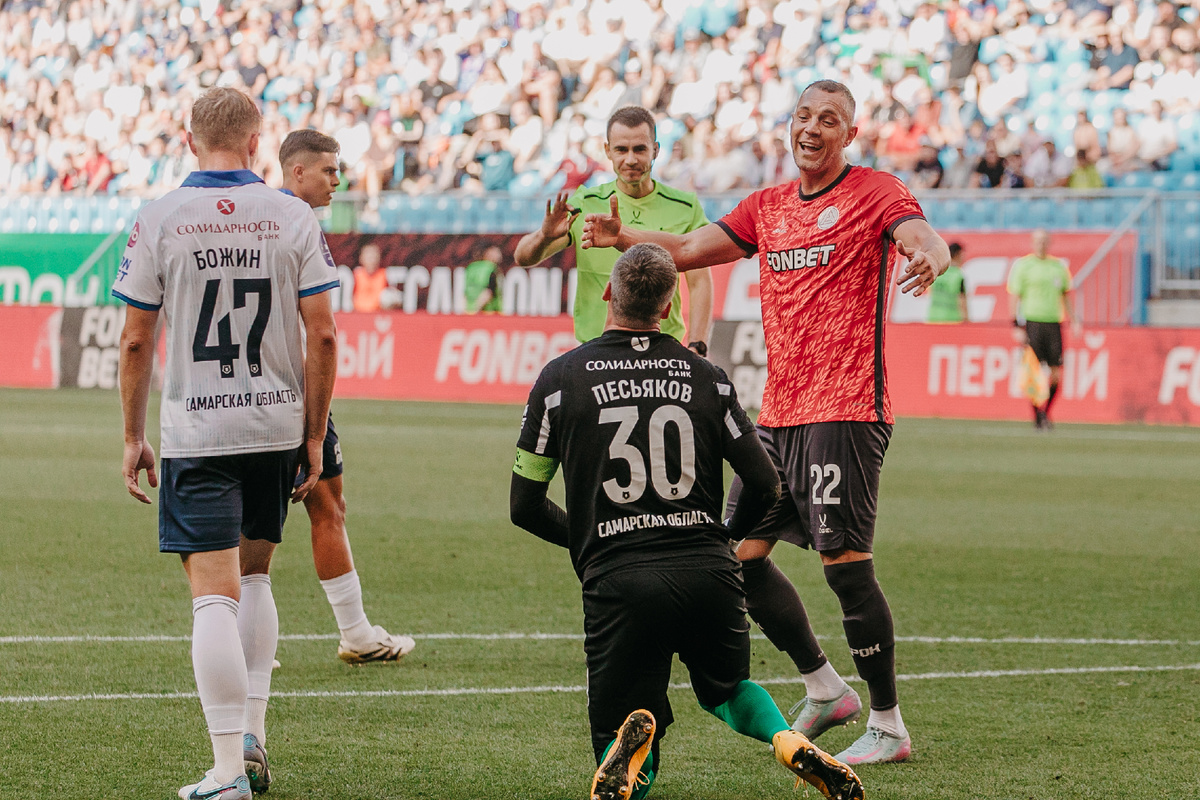 "Акрон" "Крылья" 1:1.