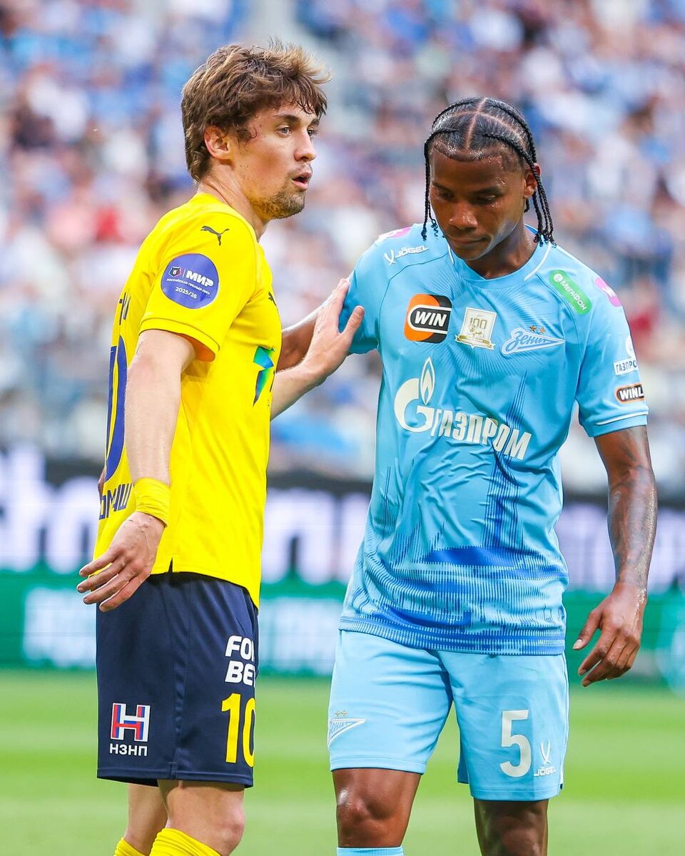 "Зенит" 2-1 "Ростов".