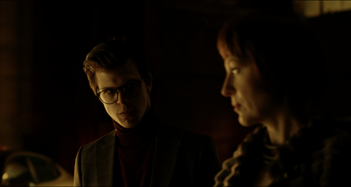 "Я всегда знаю, кому куда надо." Фото: Дзен / ТелеНеделя звёзды