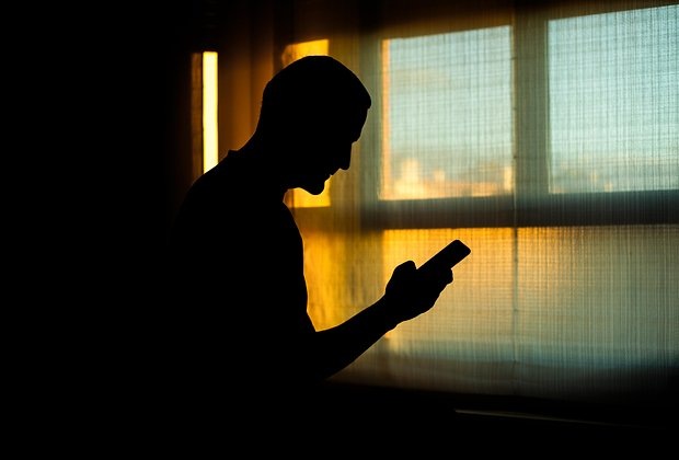    Покупать наркотики россиянам помогают дропы из стран СНГ. Фото: Jose Gonzalez Buenaposada / Getty Images