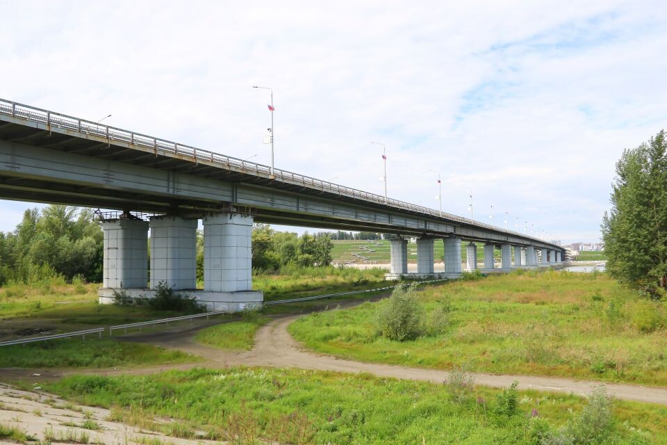    Остров Помазкин и Новый мост. Источник: Виталий Барабаш