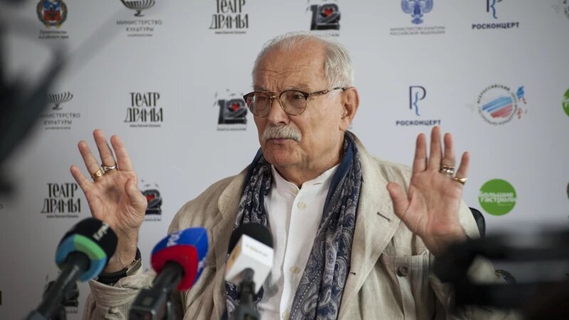     Никита Михалков. Дарья Беркетова