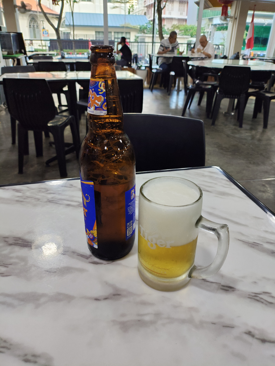 А вот со спиртным так не получается, стоимость пинты превысила 400 руб.